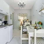 Yianna Studios