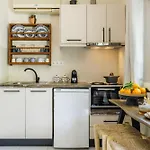 Yianna Studios Apartment *