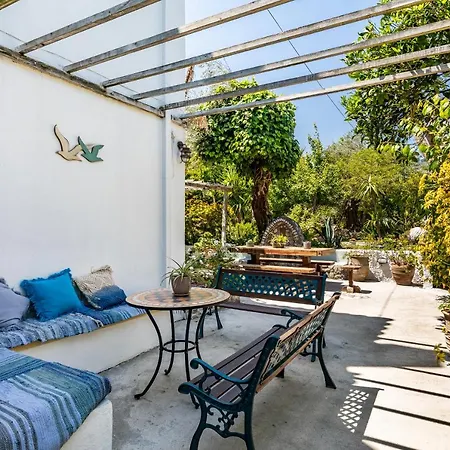 Yianna Studios Apartment *