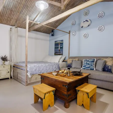 Yianna Studios * Skopelos Town