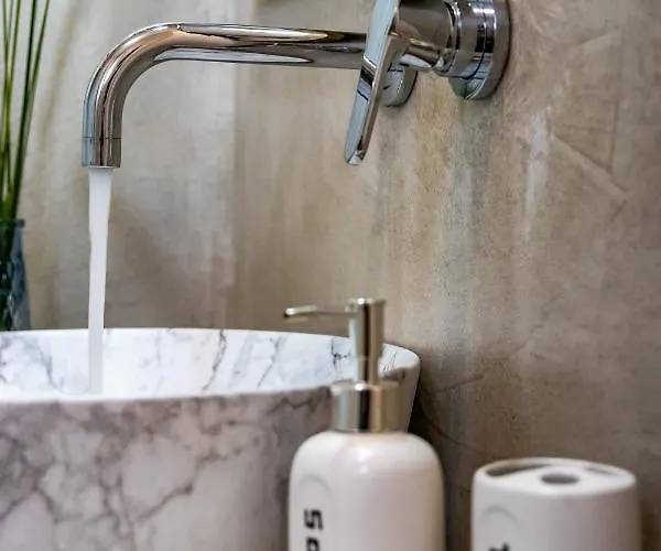 Yianna Studios Apartment *