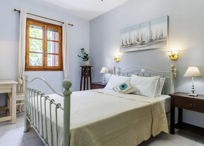 Yianna Studios Апартаменты