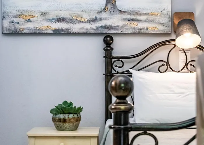 Yianna Studios Apartment